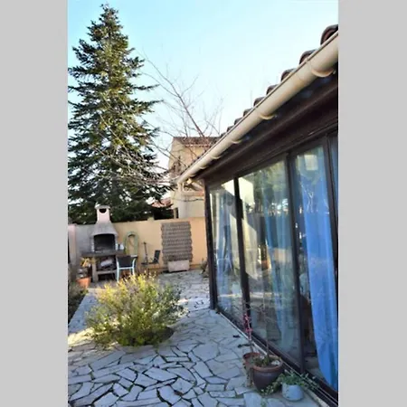 Holiday home 3 Etoiles Pres Des Plages, Parking, Wifi, Clim Sauvian