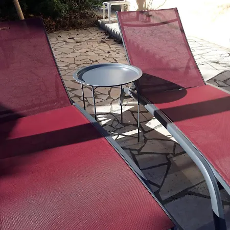 3 étoiles Près Des Plages, Parking, Wifi, Clim